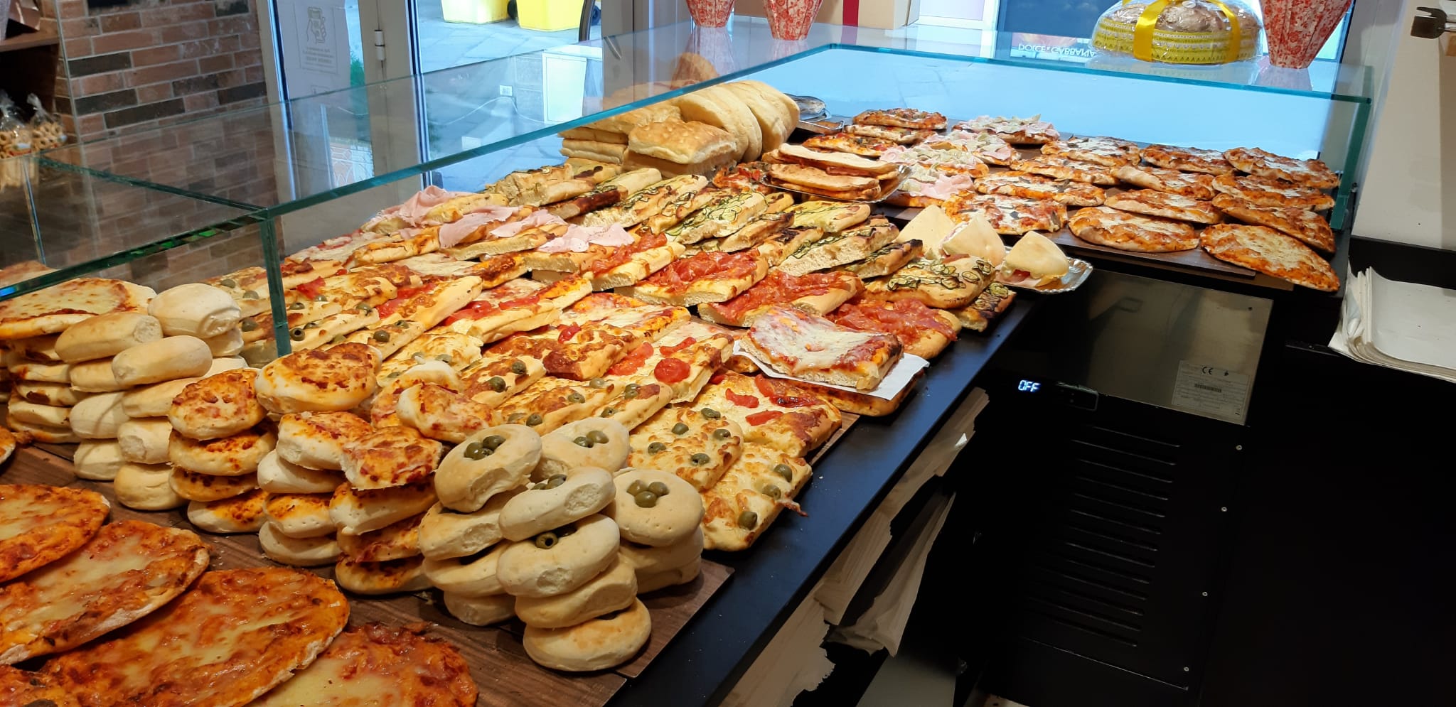 foto-del-bancone-del-forno-vaccani-02 Bancone del forno | Galleria | Vaccani