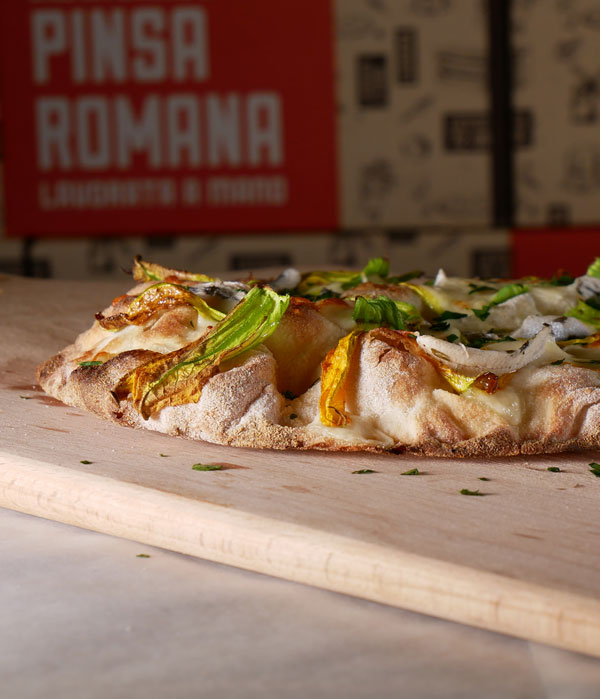 pinsa-condita-nel-forno-vaccani Pinsa condita | Vaccani